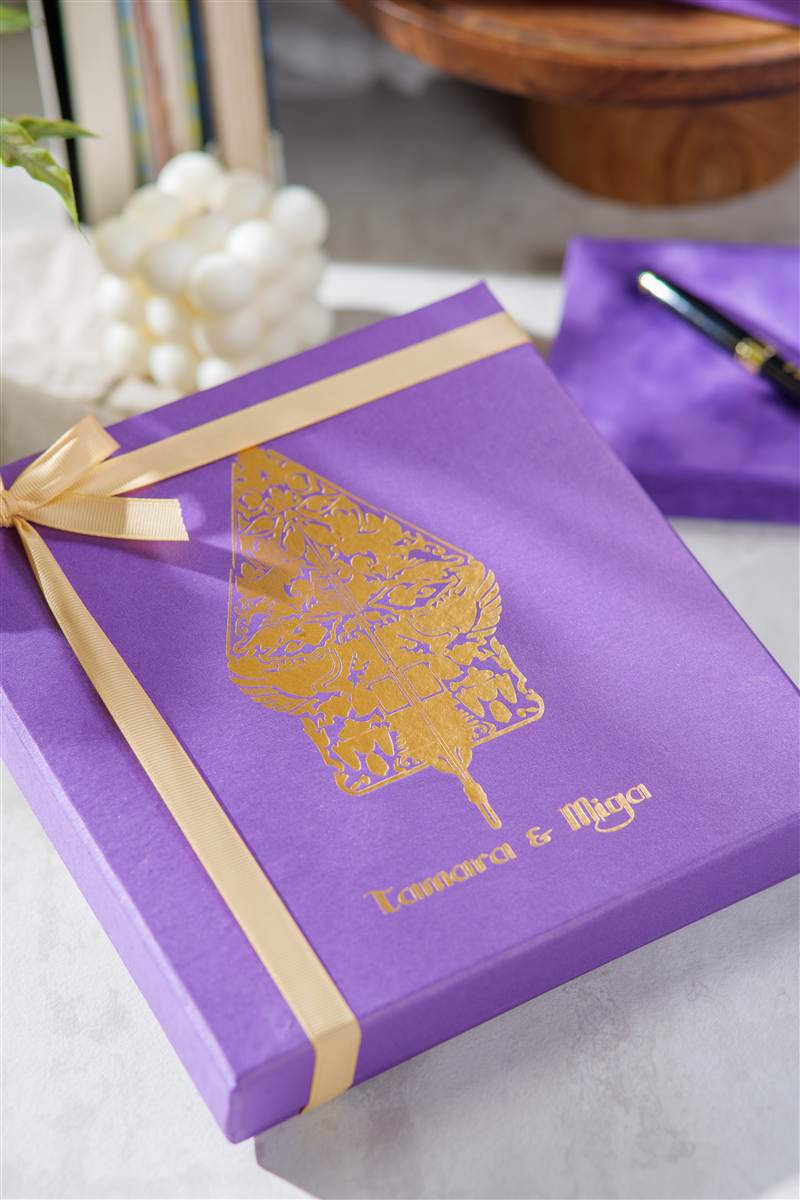 Purple gift box with gold foil tree and ribbon, Red Ribbon wedding souvenir